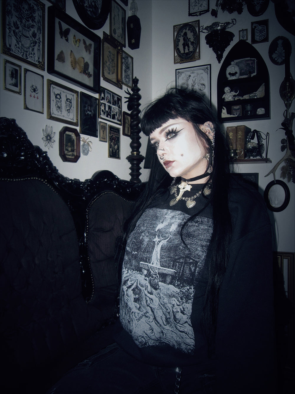 Sabbath dance, La Danse du Sabbat, The dance of the Sabbath from the book, occult / witchcraft - SWEATSHIRT