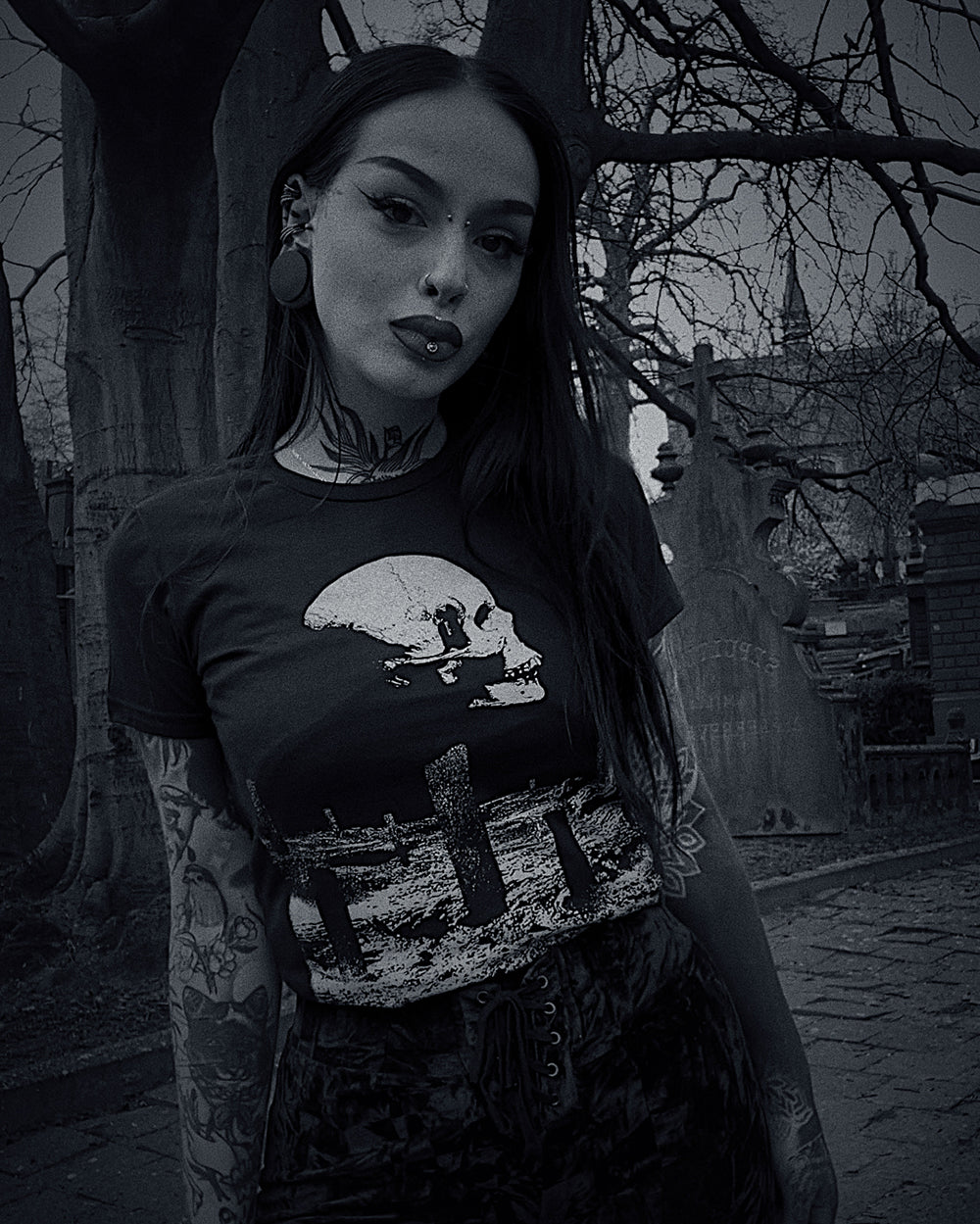 We are nothing, skull and endless universe - T-shirt female fitted