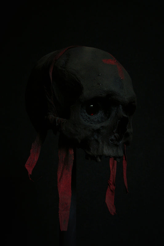 Skull mixed media sculpture "Voodoo spirit Randh, the watcher" - SCULPTURE