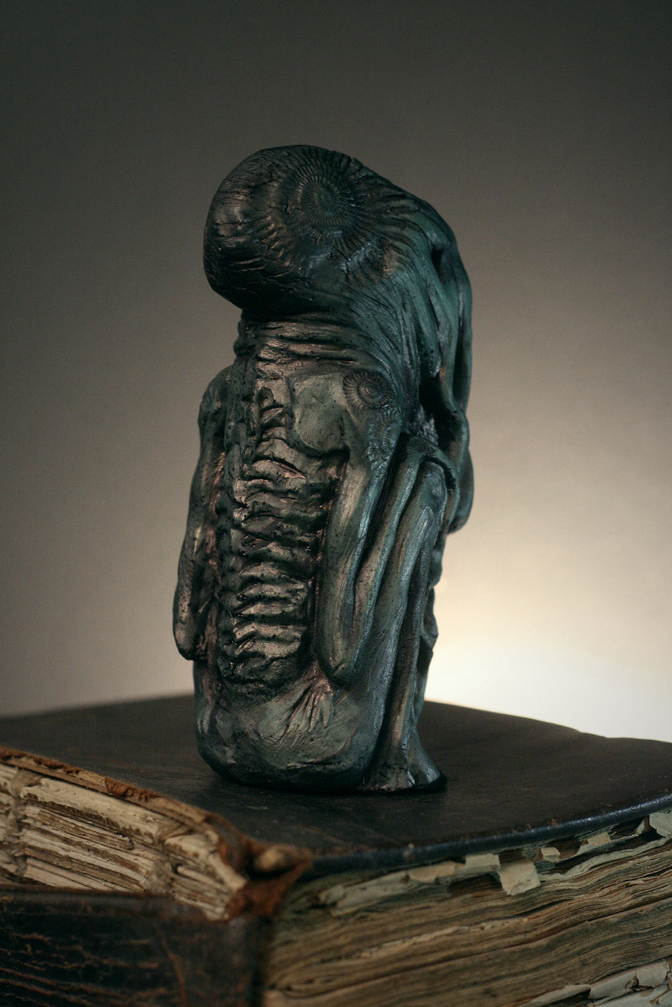 Cthulhu sculpture, handcast / hand-painted - SCULPTURE