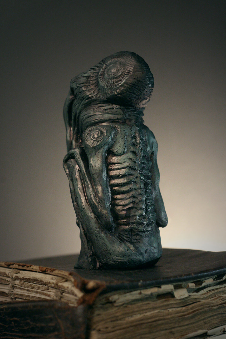 Cthulhu sculpture, handcast / hand-painted - SCULPTURE
