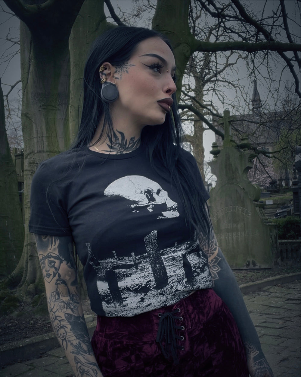 We are nothing, skull and endless universe - T-shirt female fitted