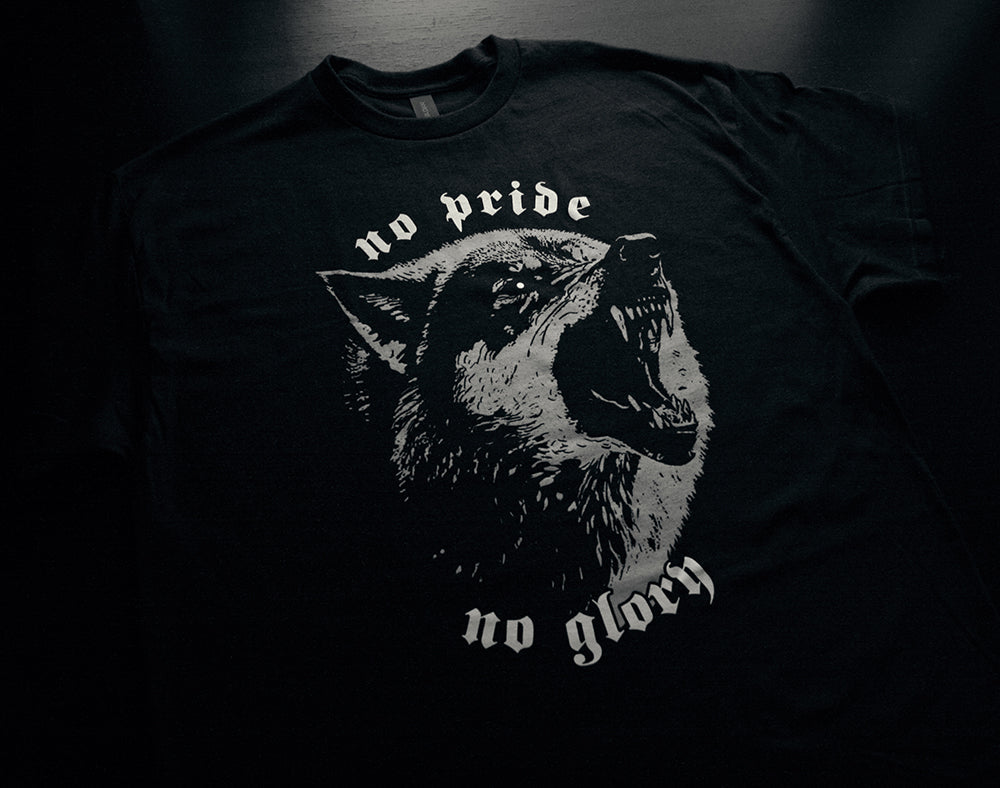 Wolf head, no pride no glory - T-shirt