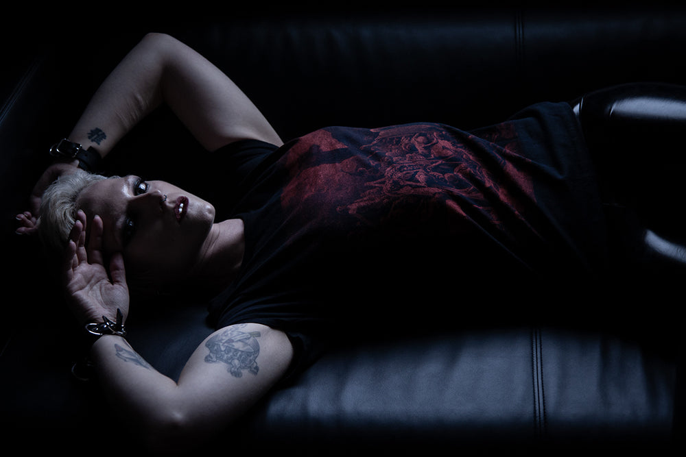 The Vision of the Valley of Dry Bones, valley of the dead, RED version, Gustave Doré, Gustave Dore illustration - T-shirt female fitted