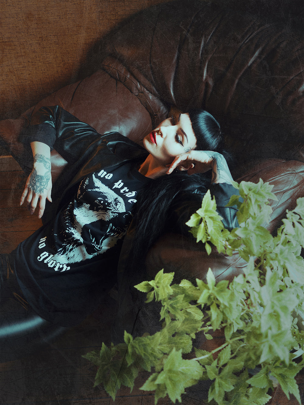 Wolf head, no pride no glory - T-shirt