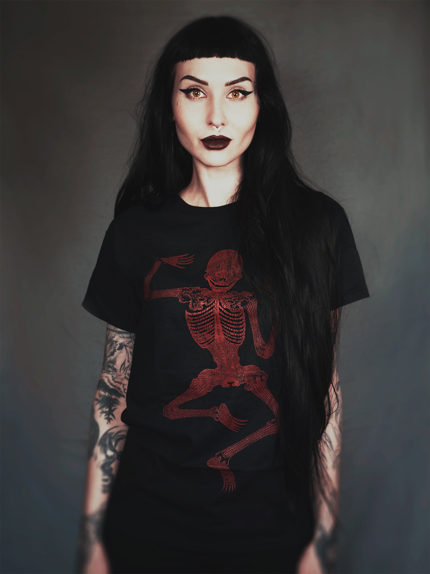 Tibetan dancing skeleton - T-shirt – TORVENIUS