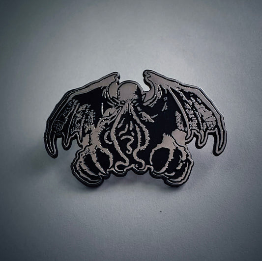 Great Cthulhu with spread wings and horror claws - PIN
