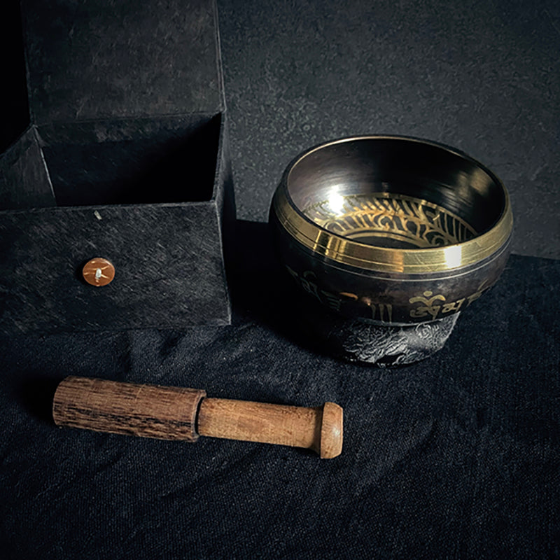 Tibetan singing bowl set, standing bell, black patina edition - RITUAL ITEM