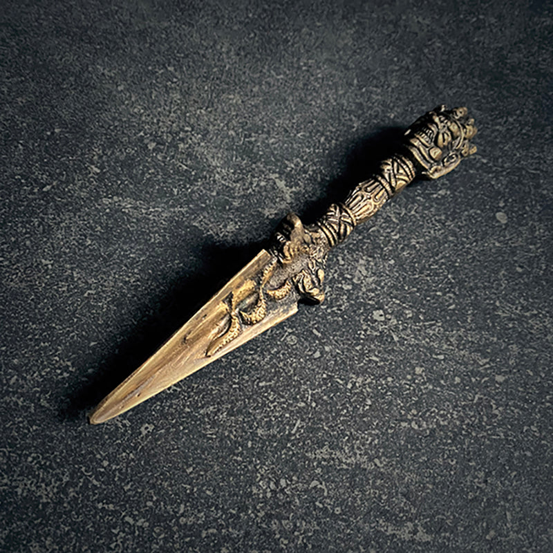 Phurpa (phurba, kīla, kila) Tibetan ritual dagger in antique patina brass style - RITUAL ITEM