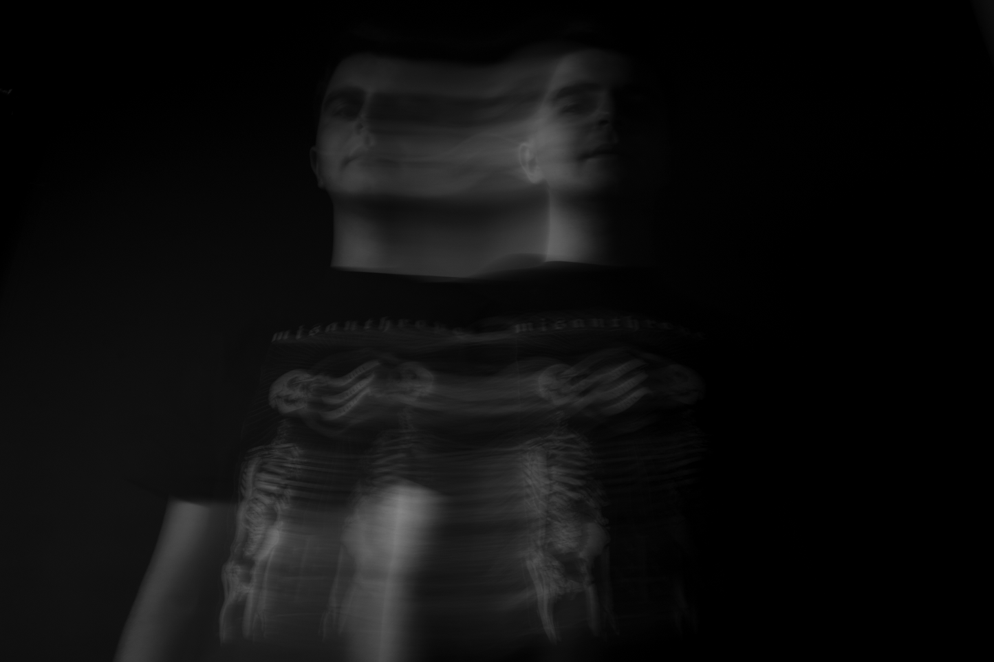 Misanthrope, nihil nihil nihil - T-shirt