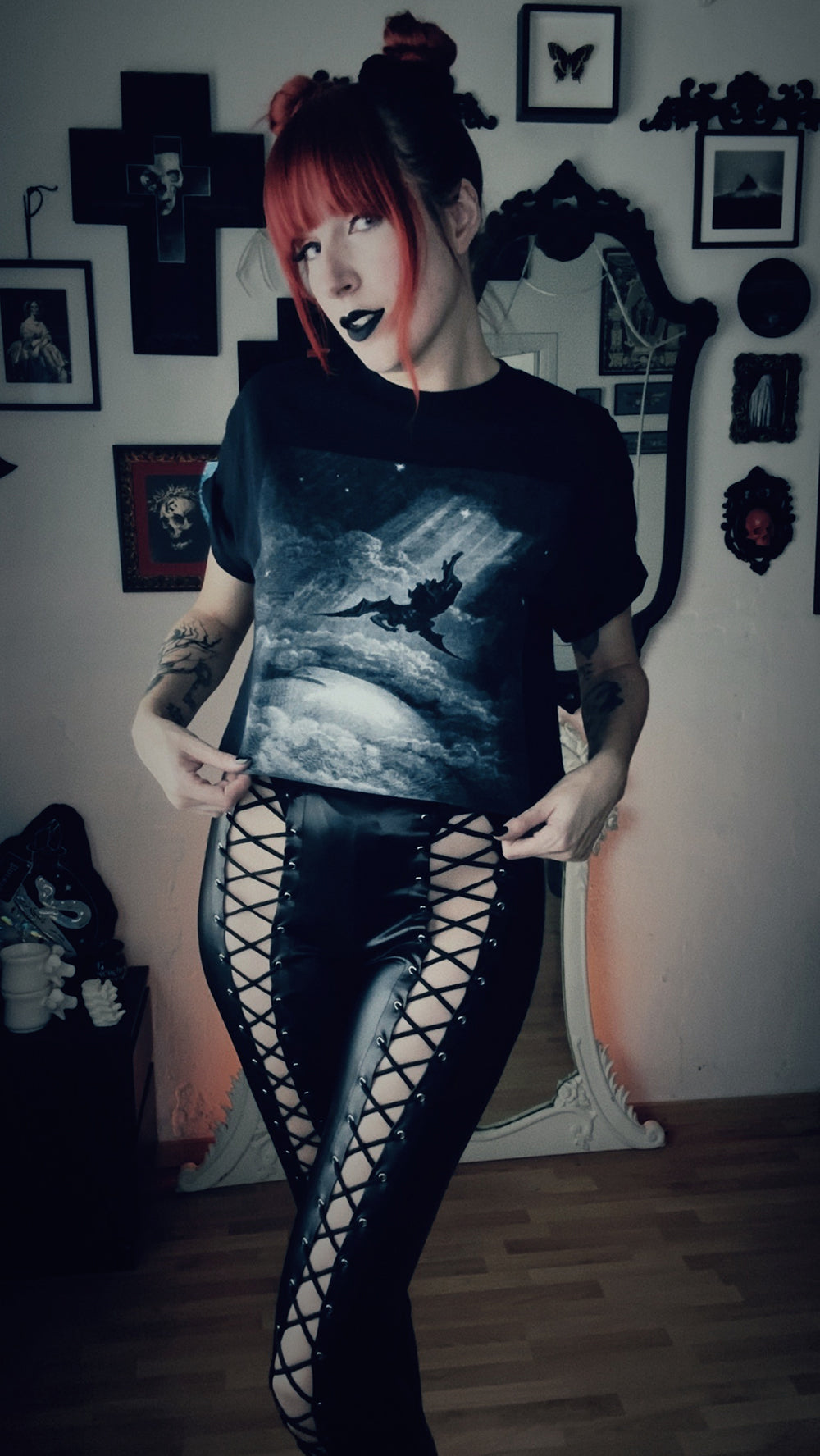 Fall of Lucifer, Satan, by Gustave Doré - T-shirt
