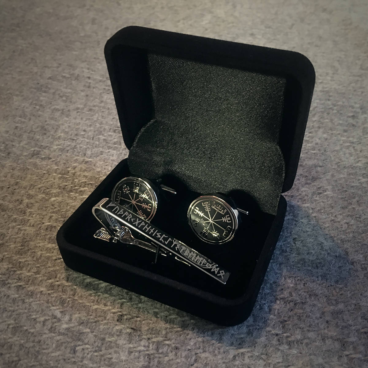 Vegvisir cufflinks, Elder Futhark tie-clip with - gift box set!