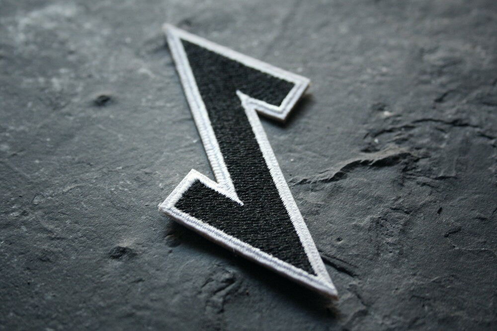Eihwaz rune - PATCH