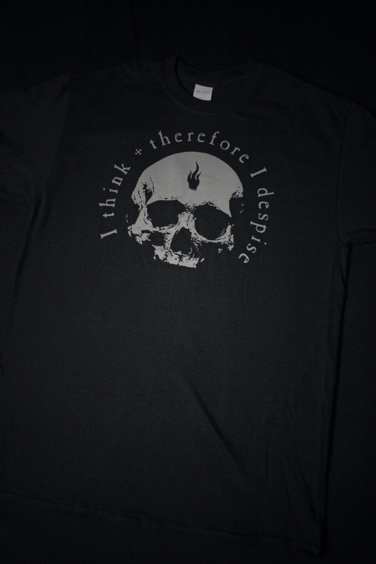 I think therefore I despise - T-shirt