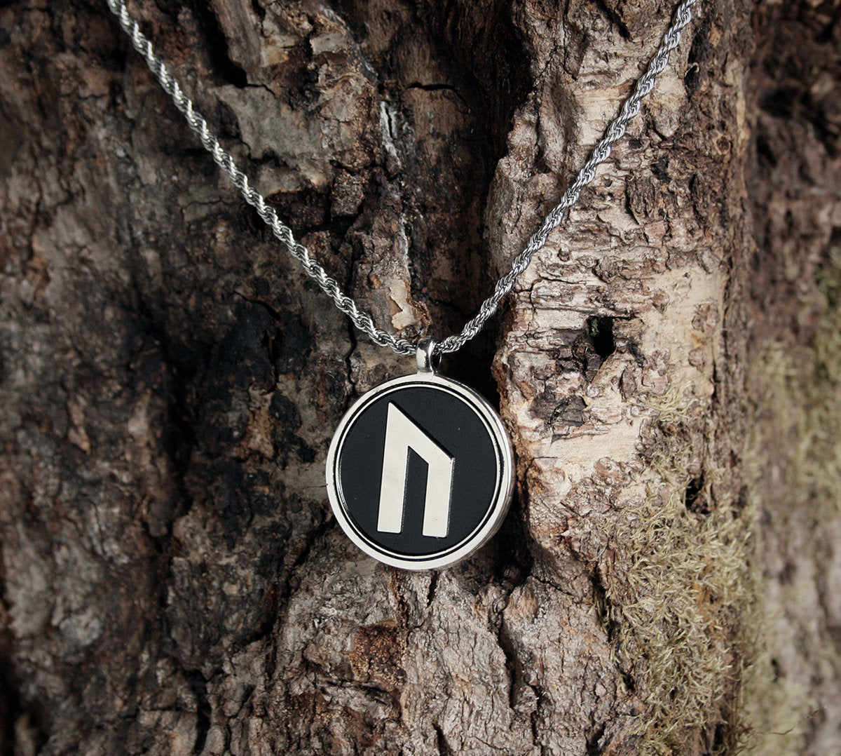 Uruz rune - NECKLACE