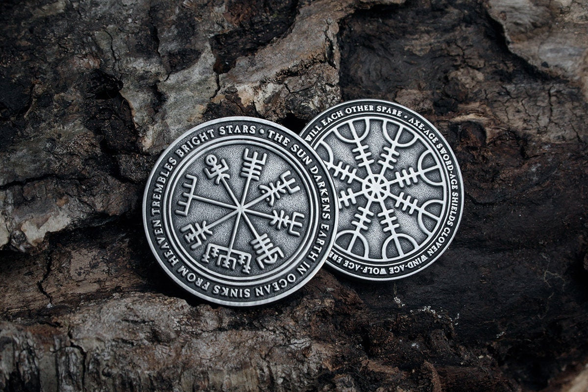 Aegishjalmur, Vegvisir coin - collectible divination flip COIN