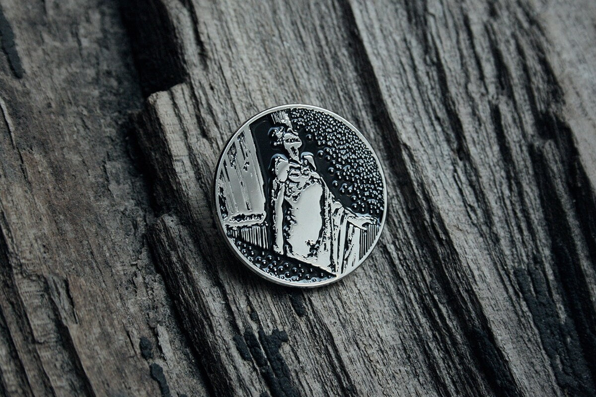 Rise from the grave, Gustave Doré - PIN