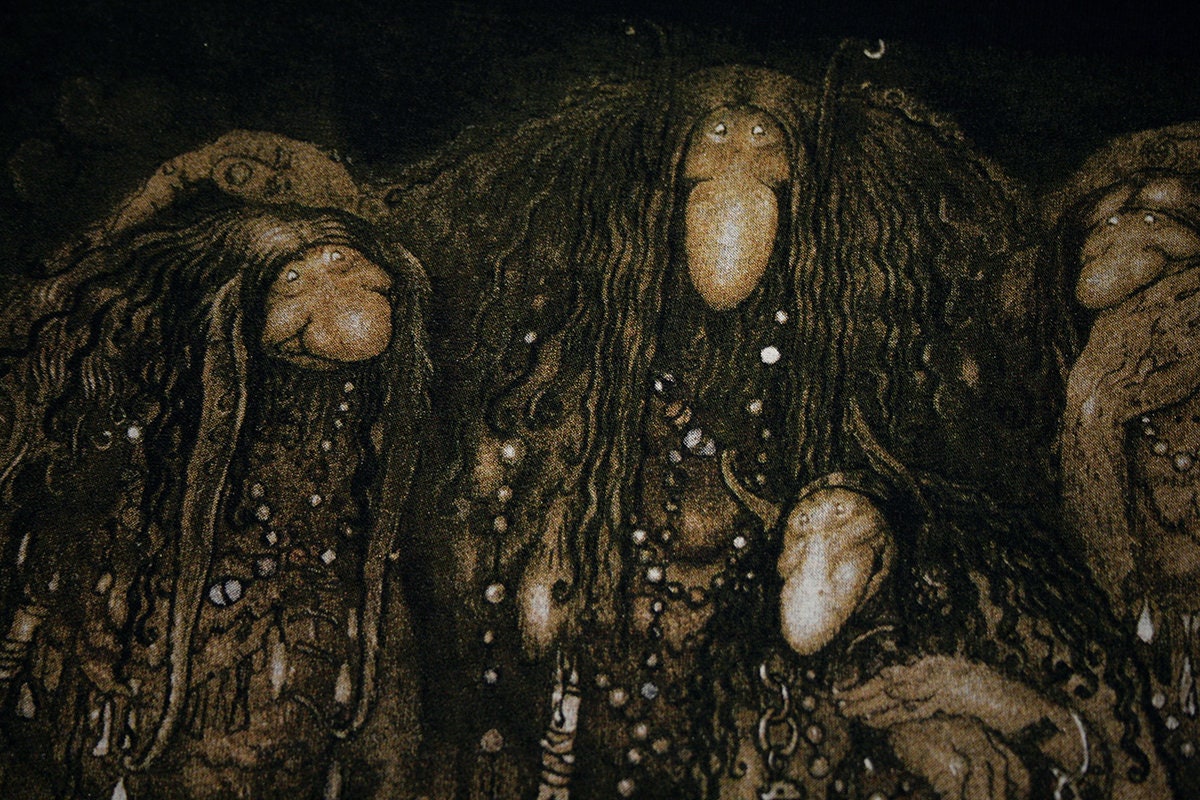 Trolls and Tuvstarr, John Bauer - T-shirt female fitted