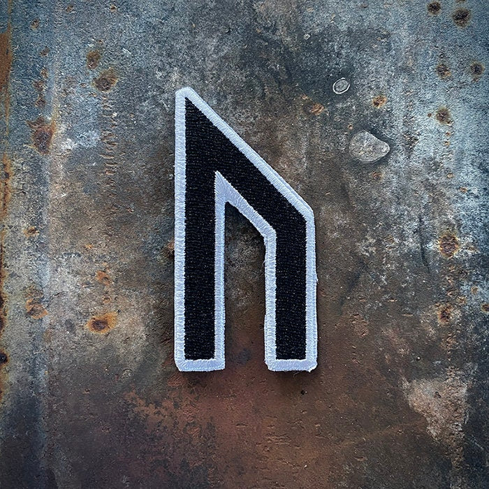 Uruz, elder futhark rune - PATCH – TORVENIUS