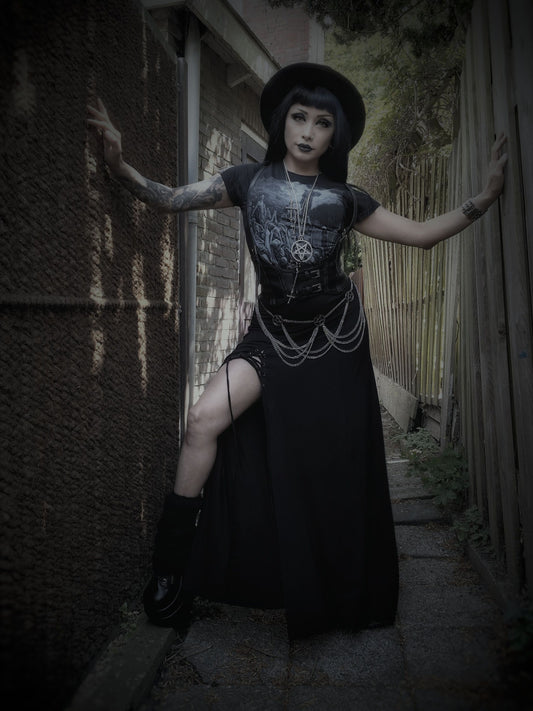 The Vision of the Valley of Dry Bones, valley of the dead, Gustave Dore illustration - T-shirt female fitted