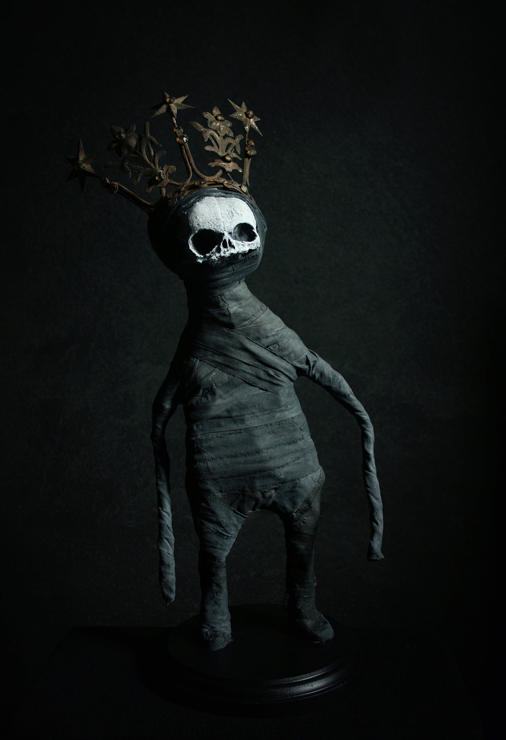 Sculpture "Queen Nether" - mixed media sculpture