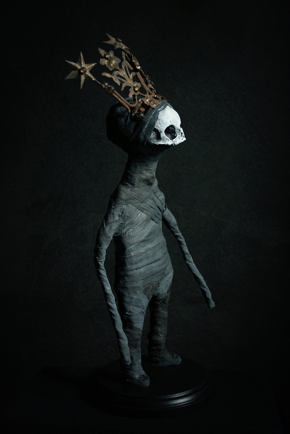 Sculpture "Queen Nether" - mixed media sculpture