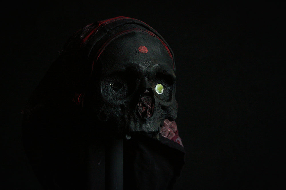 Skull mixed media sculpture "Voodoo spirit Gamth, the awaken" - SCULPTURE
