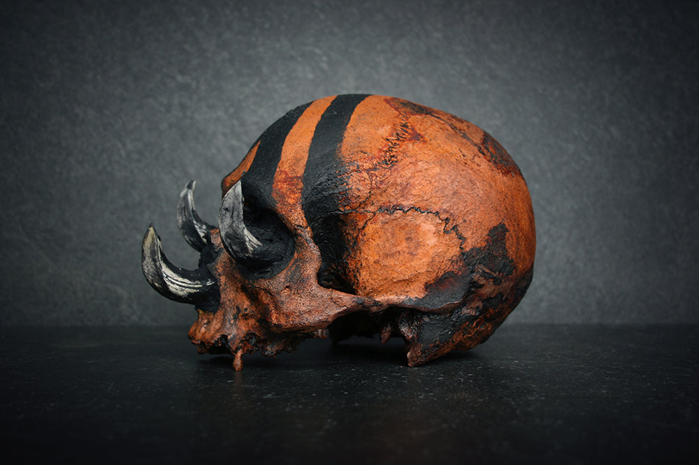 Skull mixed media sculpture "3 sins 3 kills" - SCULPTURE