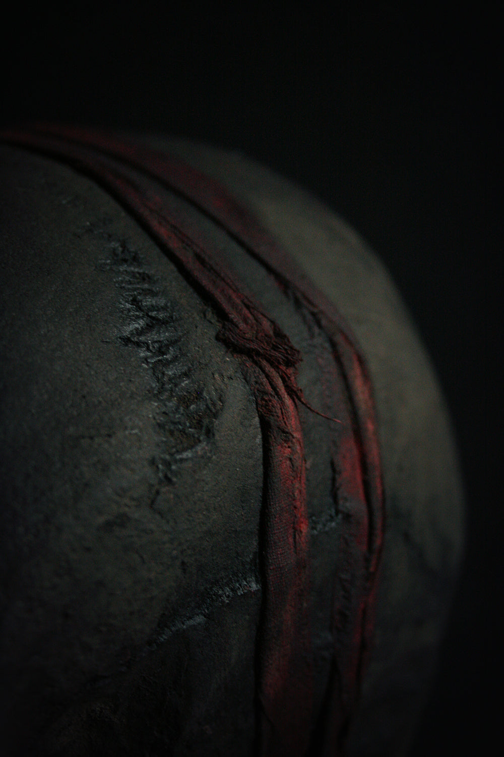 Skull mixed media sculpture "Voodoo spirit Randh, the watcher" - SCULPTURE