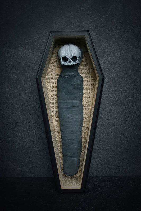 Sculpture Coffin dweller "Andth the lost" - mixed media sculpture