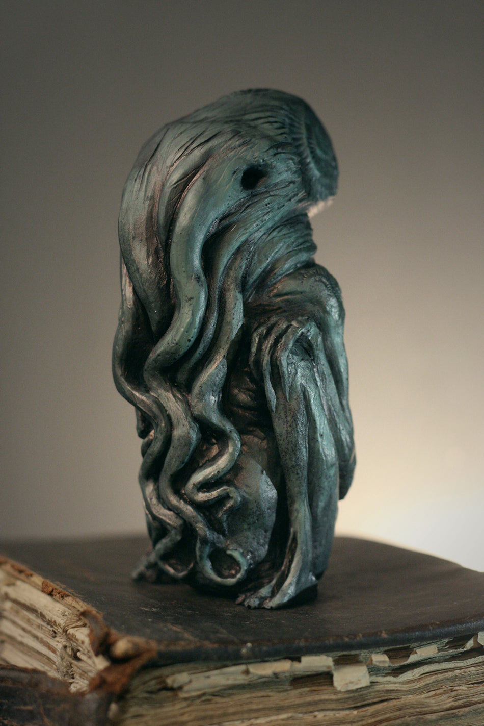 Cthulhu sculpture, handcast / hand-painted - SCULPTURE