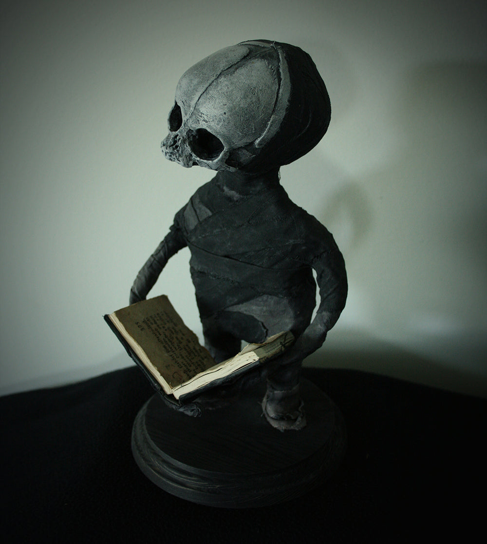 Mixed media sculpture "Bookworm" - SCULPTURE