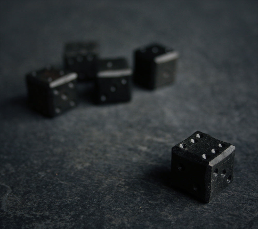 Wrought iron dice 6 sides - RITUAL ITEM