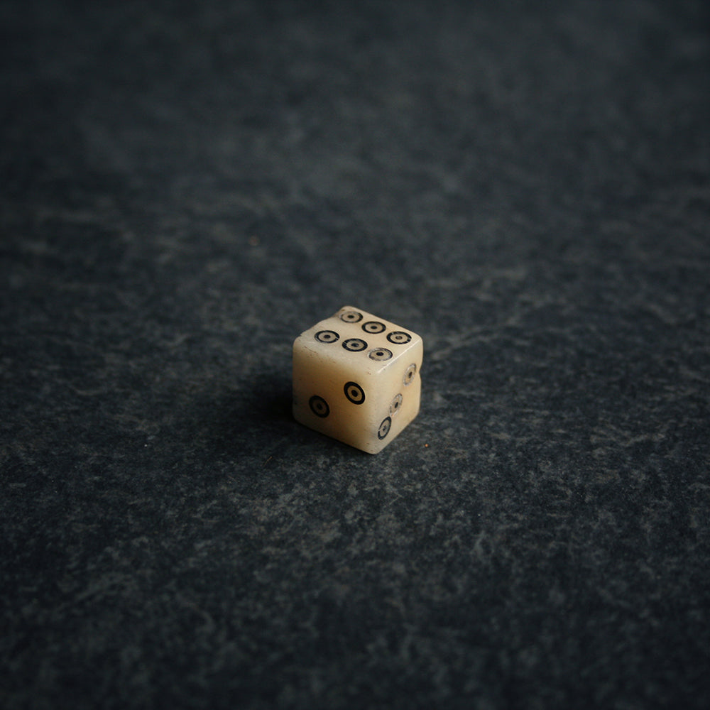 Bone dice 6 sides, made after a model from the Viking age - RITUAL ITEM