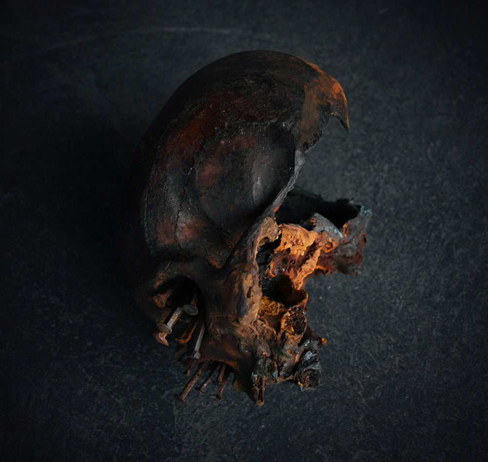 Skull mixed media sculpture "Voodoo nails D" - SCULPTURE