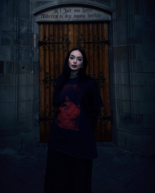 Death and the Raven, RED version, Gustave Doré, Gustave Dore illustration - T-shirt female fitted