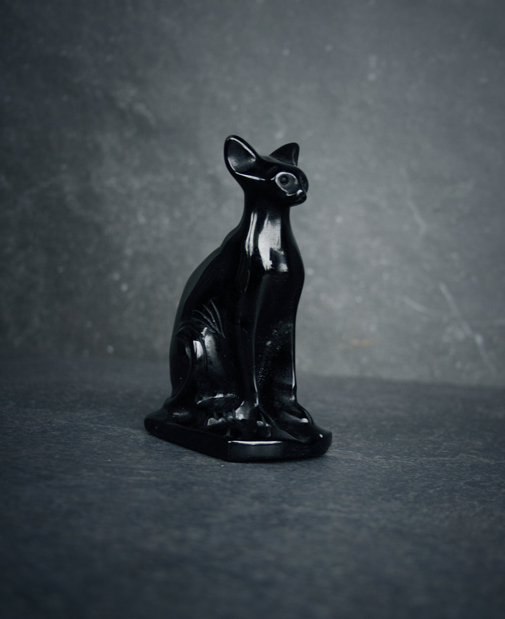 Bastet with NO necklace, carved black obsidian - RITUAL ITEM