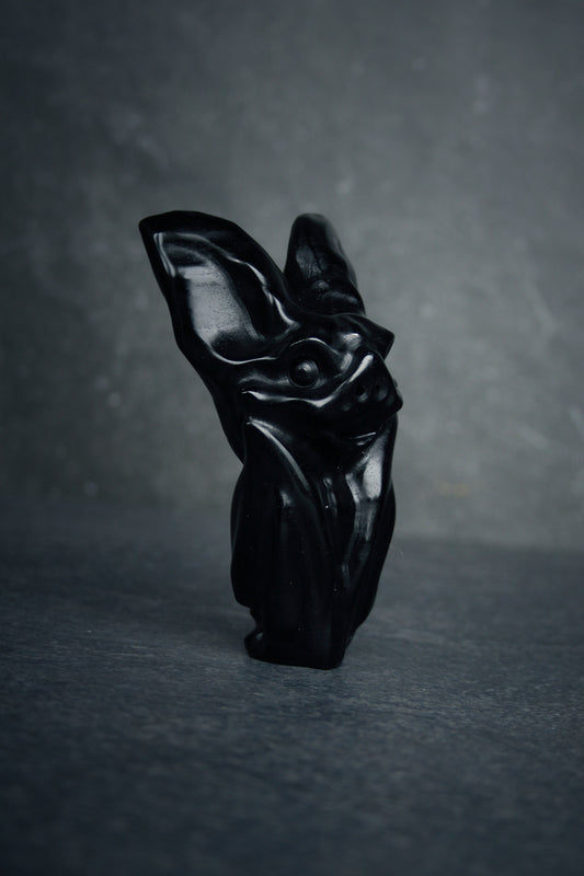 Bat, carved black obsidian - RITUAL ITEM