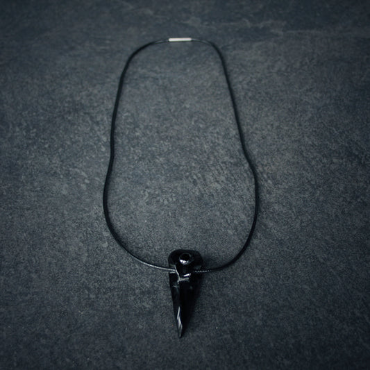 Raven skull in shiny obsidian - NECKLACE