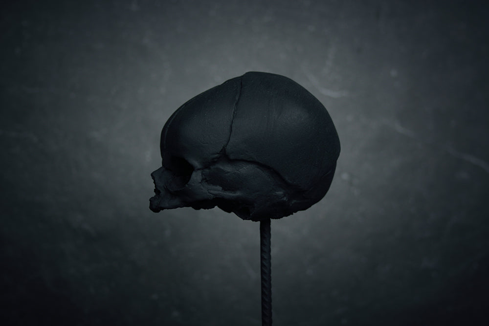 Sculpture "Fetal skull on piedestal" matte black patina version - mixed media sculpture