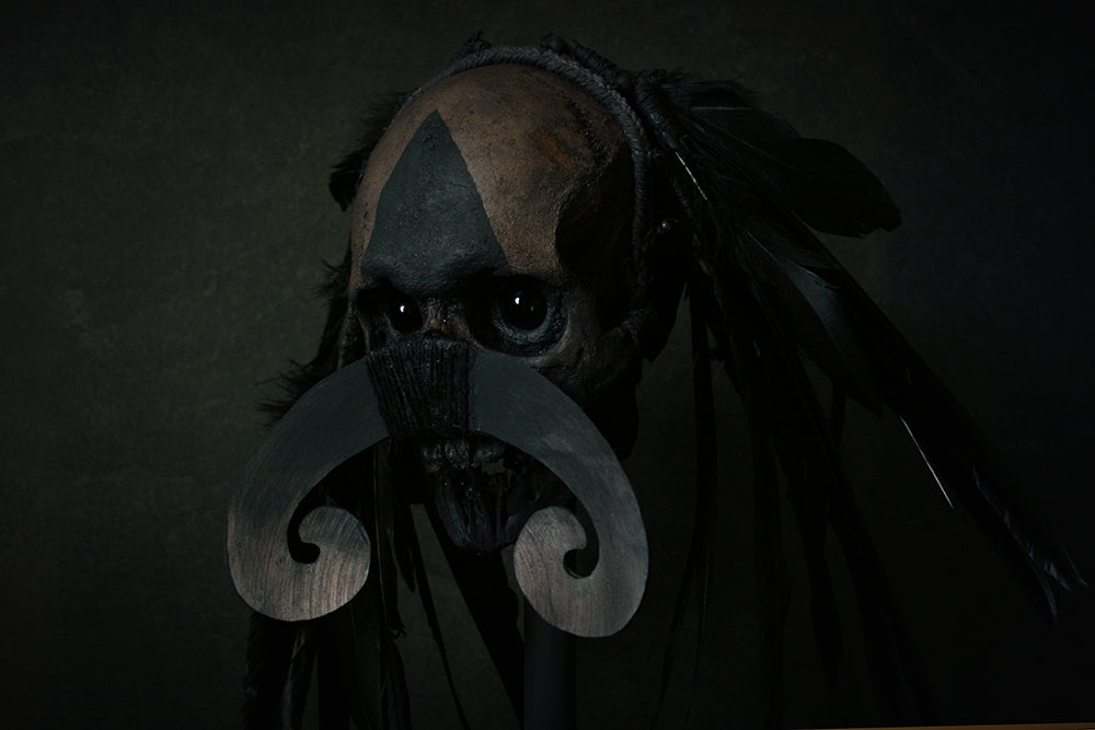 Skull mixed media sculpture "Black Chief Garugoh" - SCULPTURE