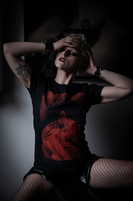 Death and the Raven, RED version, Gustave Doré, Gustave Dore illustration - T-shirt female fitted