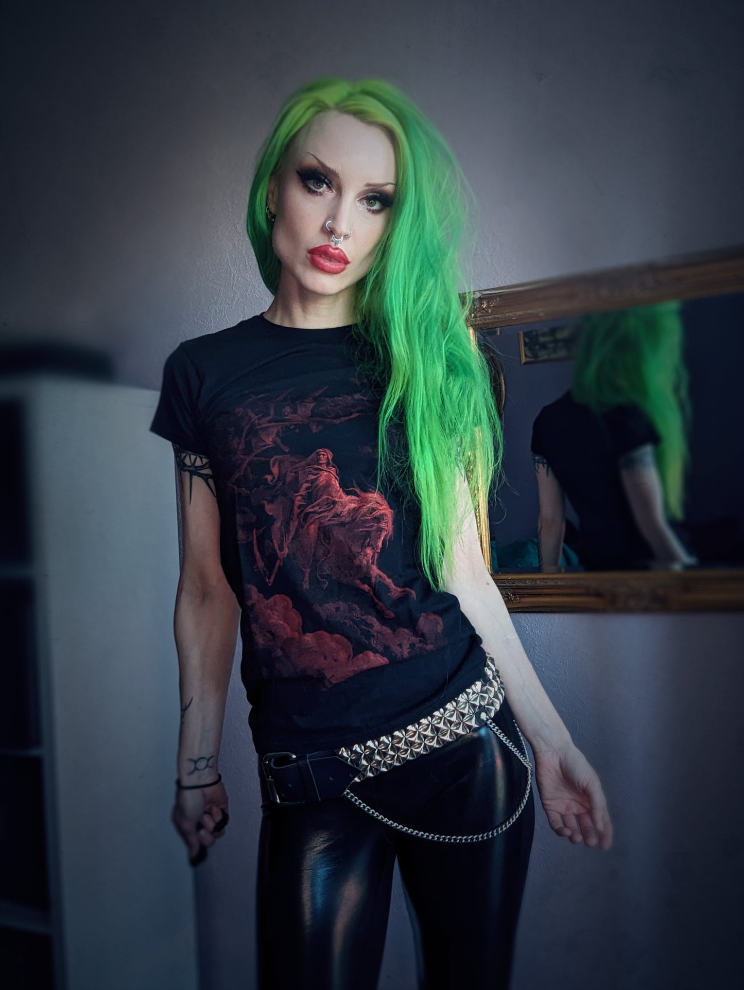 DEATH red edition, Gustave Dore illustration - T-shirt female fitted