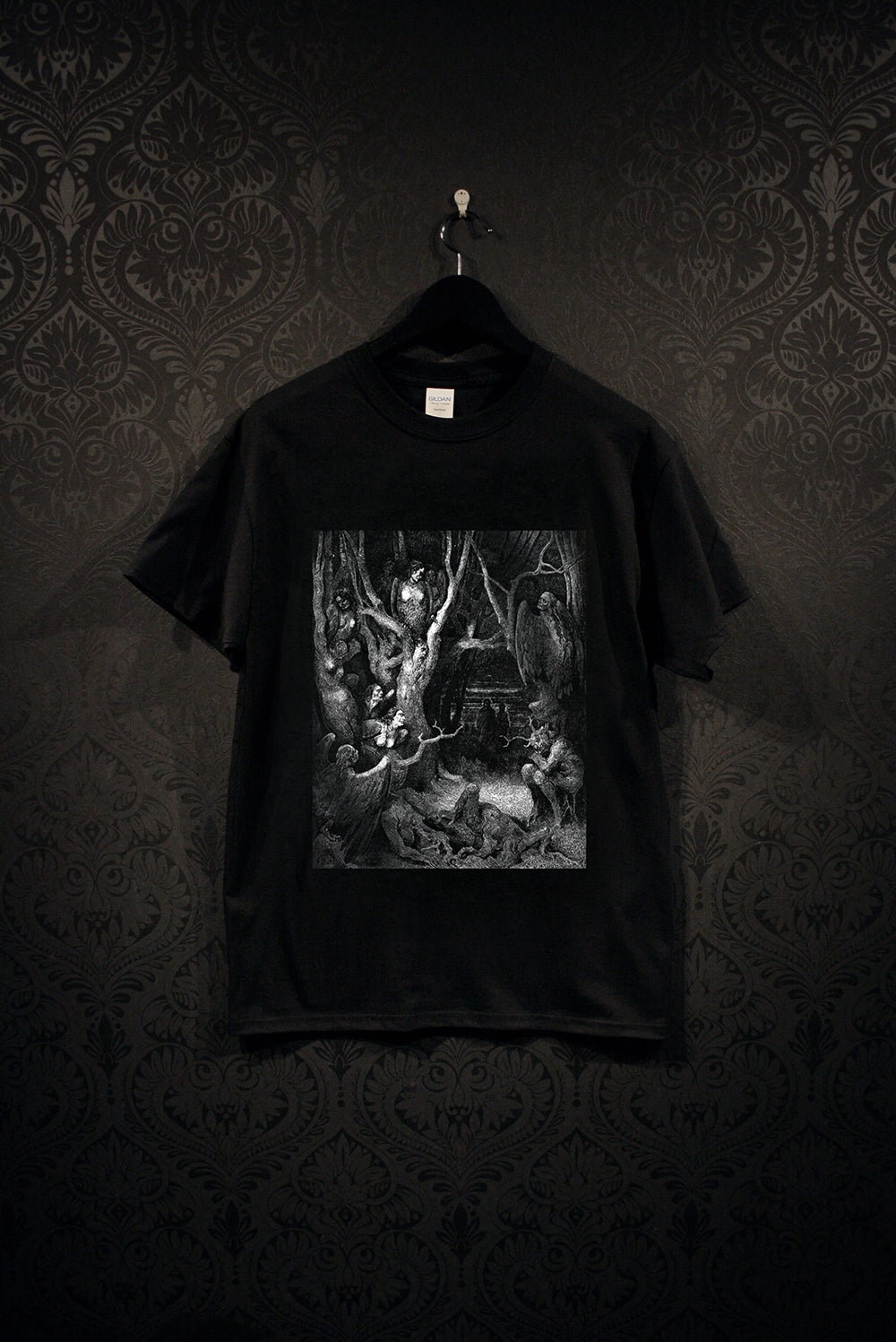 Harpies in the Forest of Suicides, Gustave Doré, Gustave Dore illustration - T-shirt