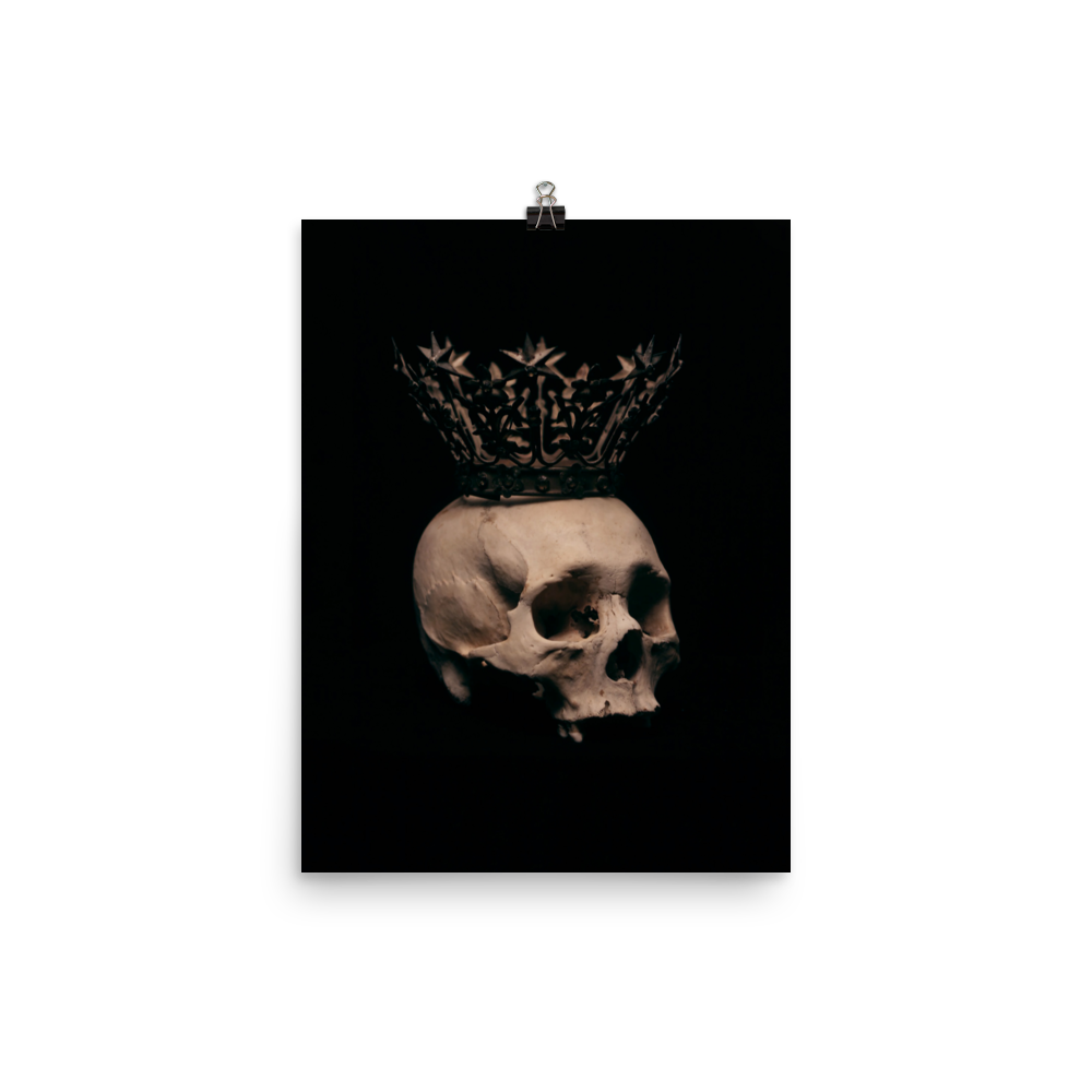 Skull with crown, real human skull photography - Art print