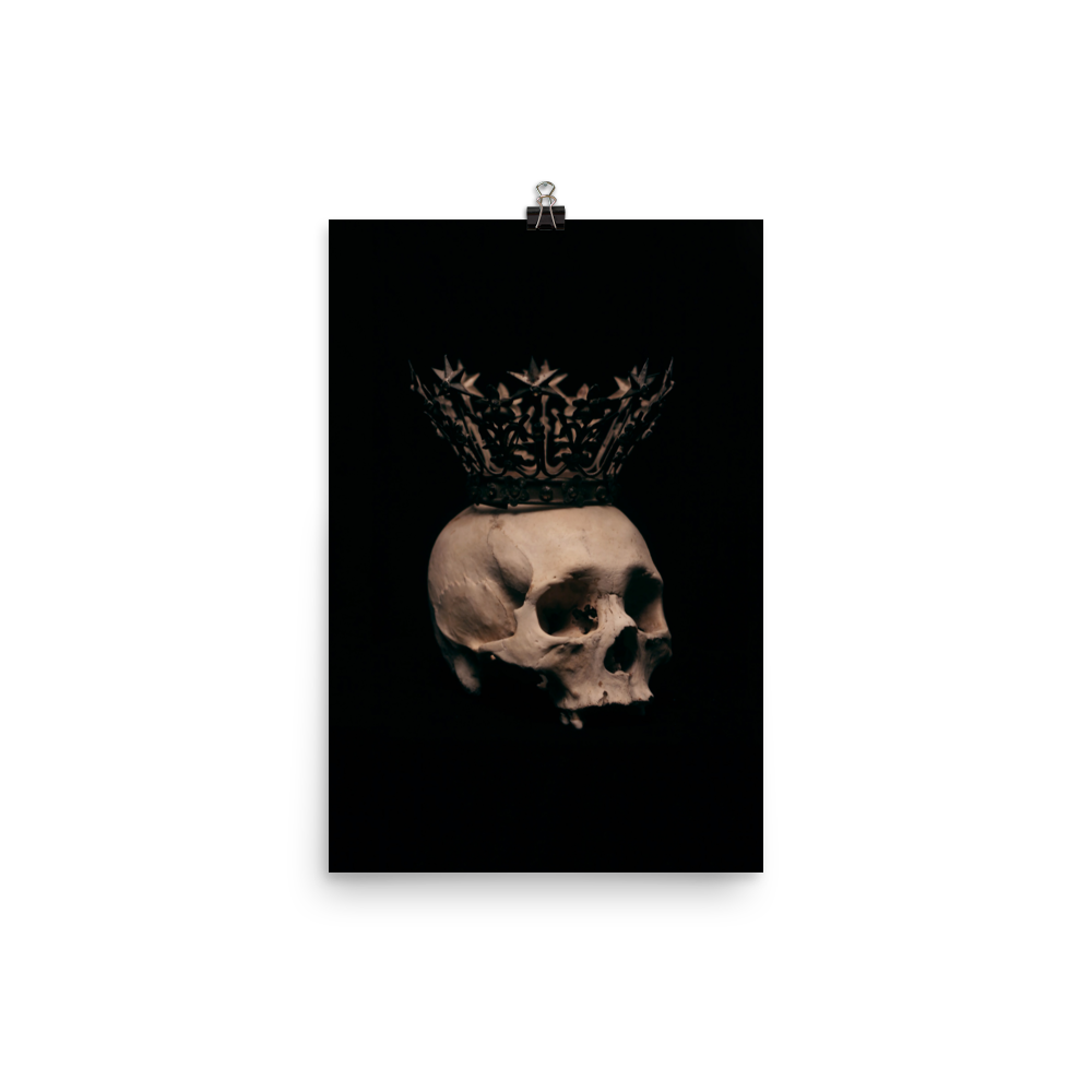 Skull with crown, real human skull photography - Art print