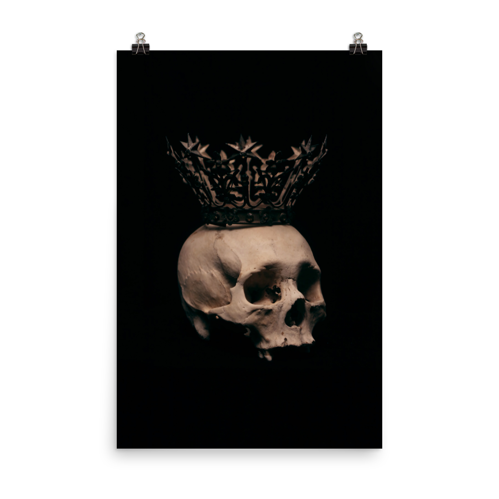 Skull with crown, real human skull photography - Art print