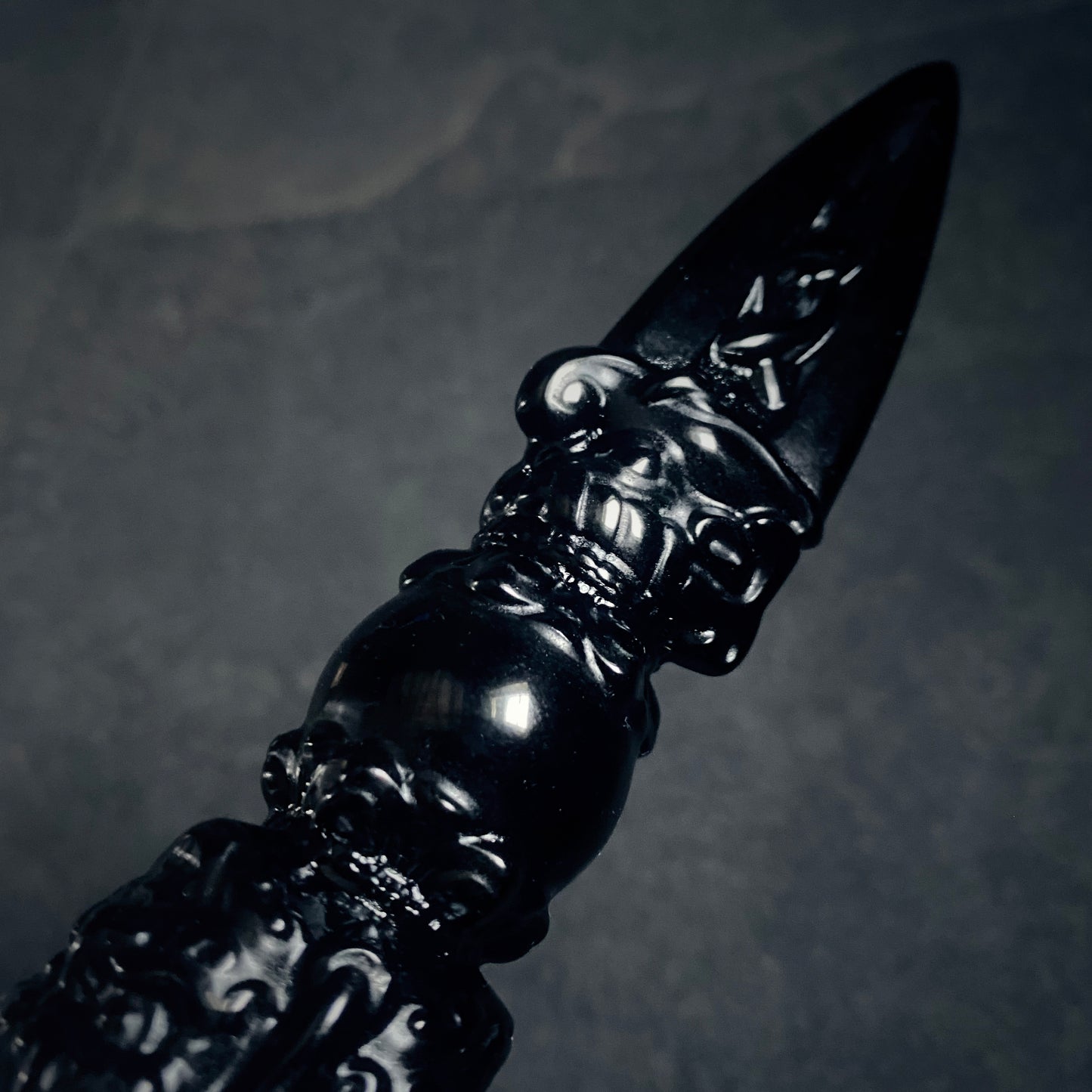 Phurpa (phurba, kīla, kila) Tibetan ritual dagger in black obsidian - RITUAL ITEM