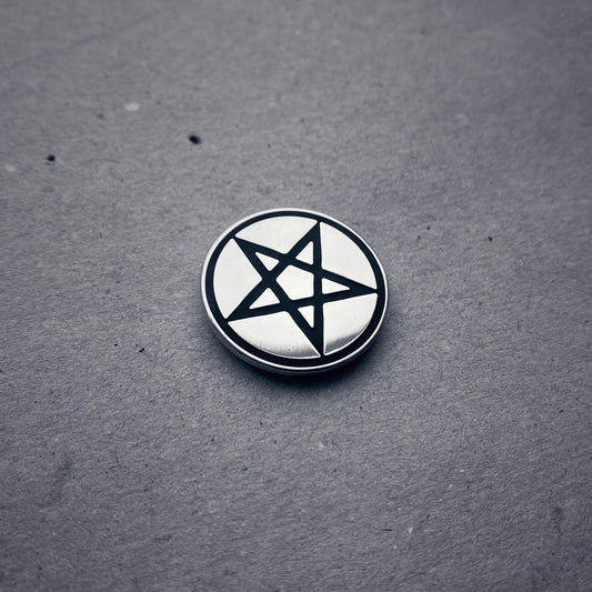 Pentagram, shiny silver round version - PIN