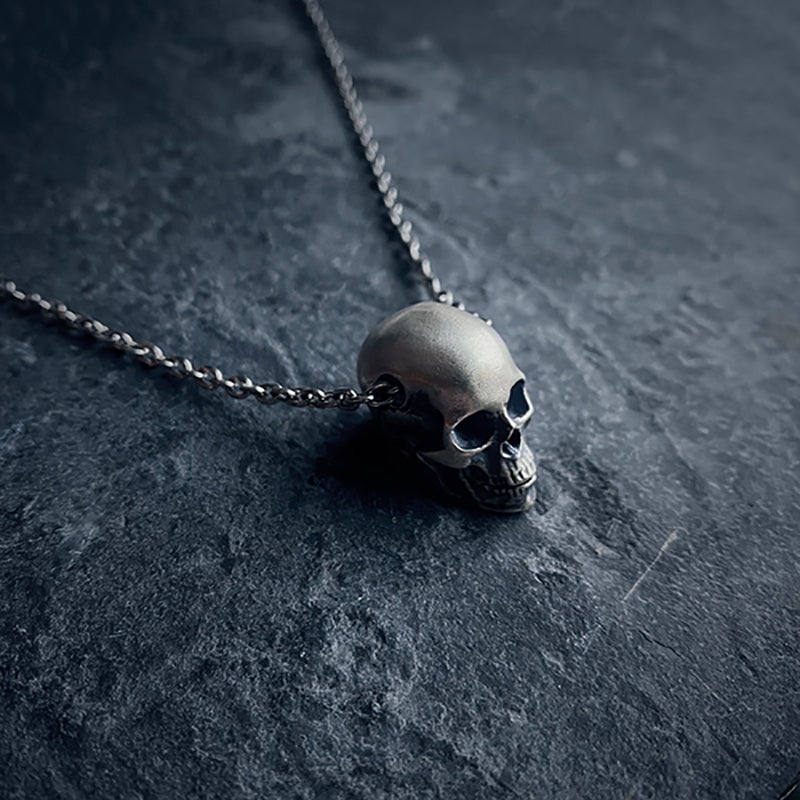 Skull, anatomical with jointed jaw sterling silver 925  - NECKLACE